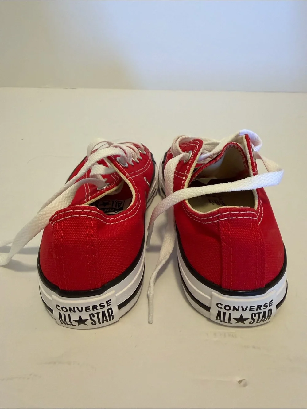 Converse Chuck Taylor All Star Low Top Red Size 1